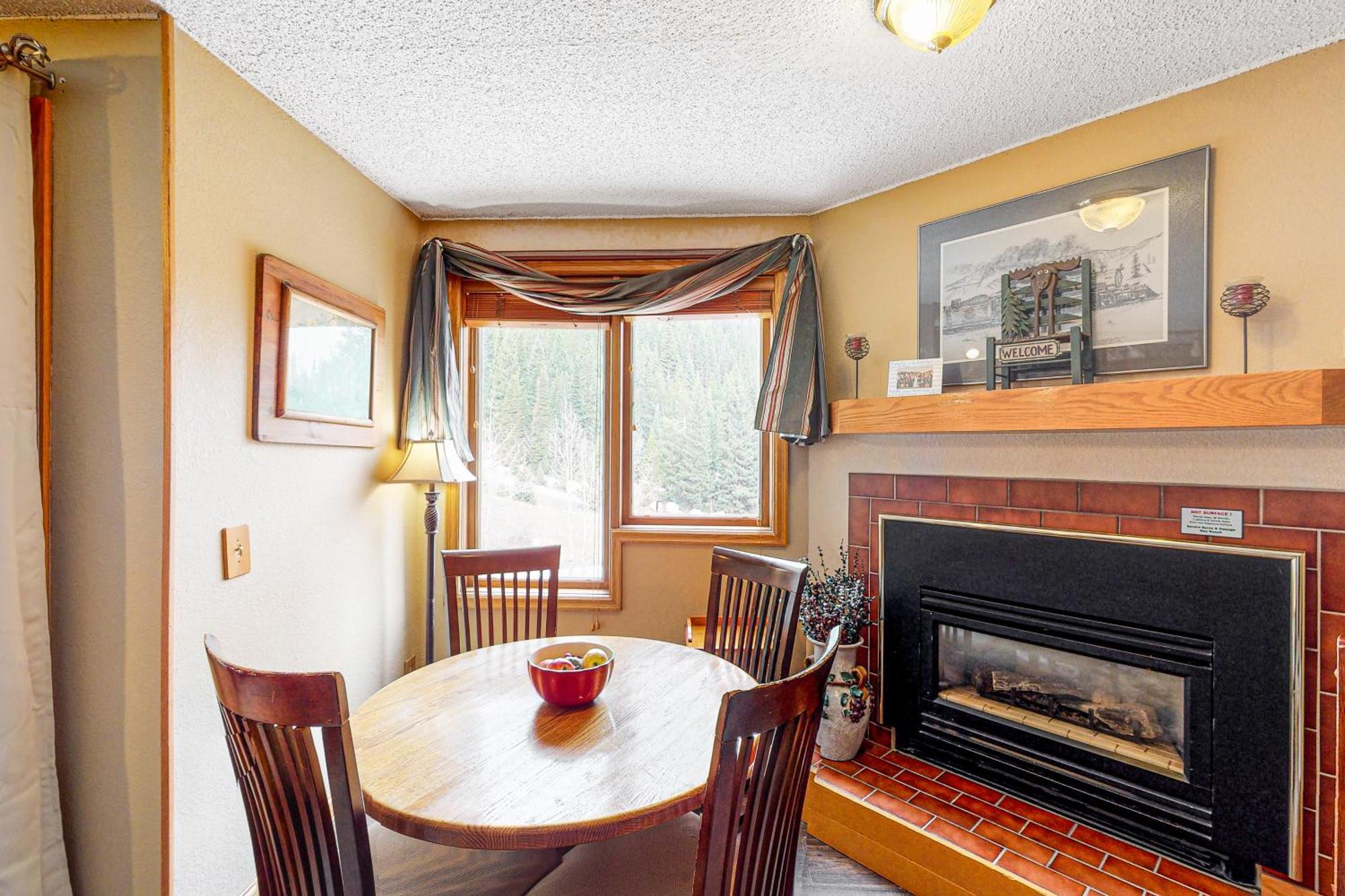 Iron Horse Apartment *